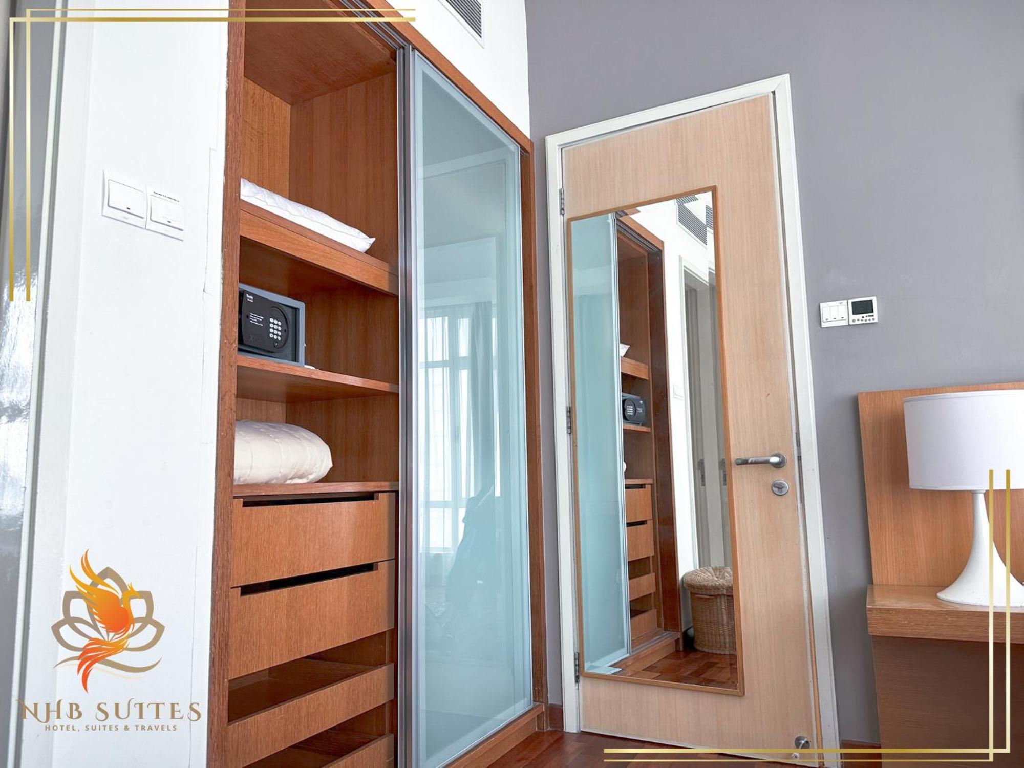 Klcc Suites By Nhb 쿠알라룸푸르 외부 사진